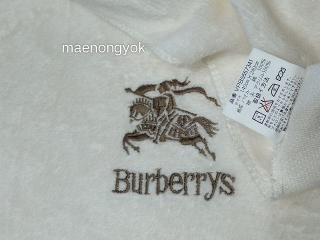 ผ้าห่มแบรนด์ Burberry,YSL มือสอง รูปที่ 4