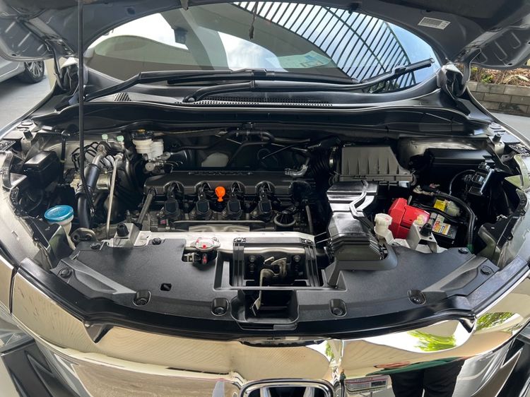 Honda HR-V 2019 1.8 EL Sedan เบนซิน ไม่ติดแก๊ส เกียร์อัตโนมัติ บรอนซ์เงิน รูปที่ 4