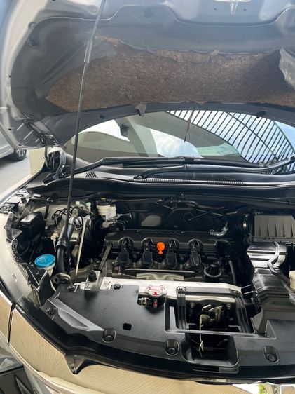 Honda HR-V 2019 1.8 EL Sedan เบนซิน ไม่ติดแก๊ส เกียร์อัตโนมัติ บรอนซ์เงิน รูปที่ 3