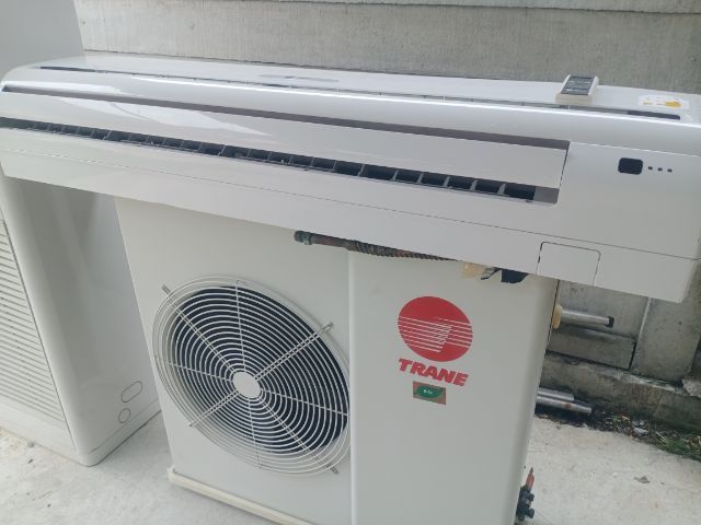 แอร์เทรน 30,000 btu เบอร์ 5 น้ำยา 32 สภาพดีมากประกันทุกชิ้นส่วน 1 ปีฟรีค่าติดตั้ง