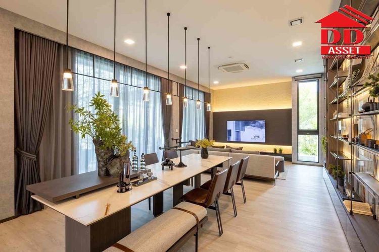 มีบางส่วน For Rent For Sale VIVE 2 Krungthep Kreetha (วีเว่ 2 กรุงเทพกรีฑา) บ้านเดี่ยว 3 ชั้นระดับ Ultra Luxury รูปที่ 3