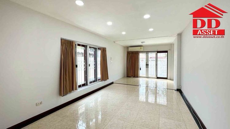 มีบางส่วน ให้เช่า บ้านเดี่ยว 2 ชั้น หมู่บ้านเคหะนคร 3 ซอยพัฒนาการ50 รูปที่ 3