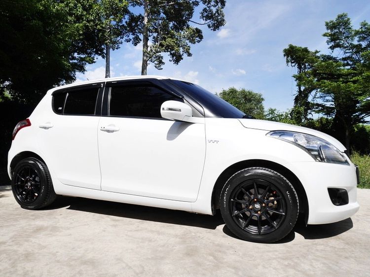 Suzuki Swift 2017 1.2 GLX Sedan เบนซิน ไม่ติดแก๊ส เกียร์อัตโนมัติ ขาว รูปที่ 2