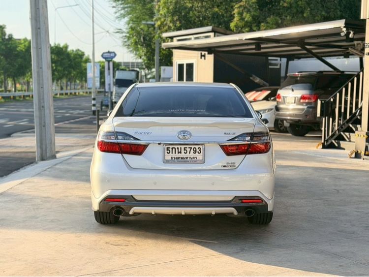 Toyota Camry 2016 2.0 G Extremo Sedan เบนซิน ไม่ติดแก๊ส เกียร์อัตโนมัติ ขาว