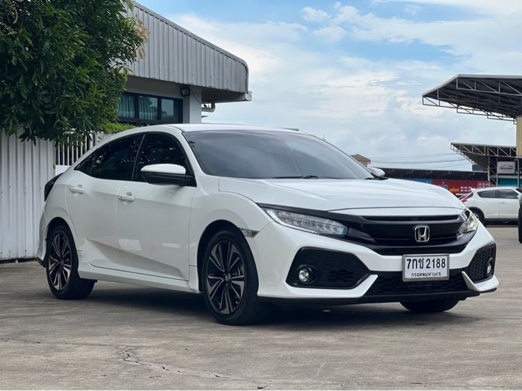 Honda Civic 2018 1.5 Turbo Sedan เบนซิน ไม่ติดแก๊ส เกียร์อัตโนมัติ ขาว รูปที่ 2