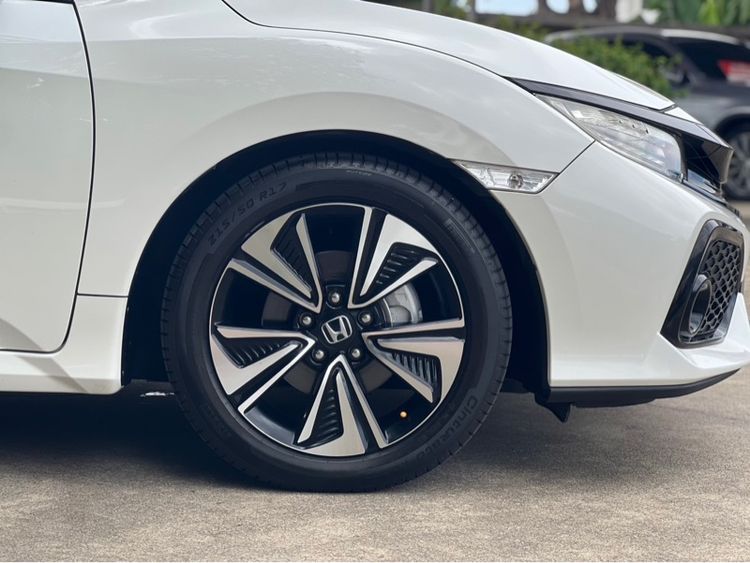 Honda Civic 2018 1.5 Turbo Sedan เบนซิน ไม่ติดแก๊ส เกียร์อัตโนมัติ ขาว รูปที่ 4