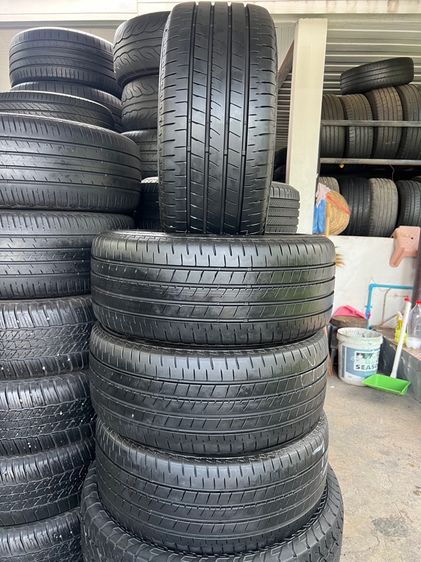 ยาง Bridgestone T005A 235 45 18 ปี23 เส้น 1200 บาท สภาพดี 