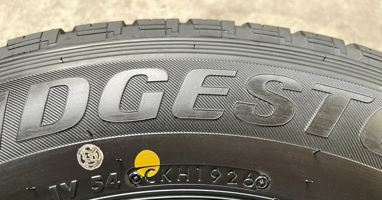 ✨ยางใหม่ป้ายแดง✨195R14 Bridgestone🚩ปี 26🚩เหมาะสำหรับ รถกระบะบรรทุกตัวเตี้ย รูปที่ 5