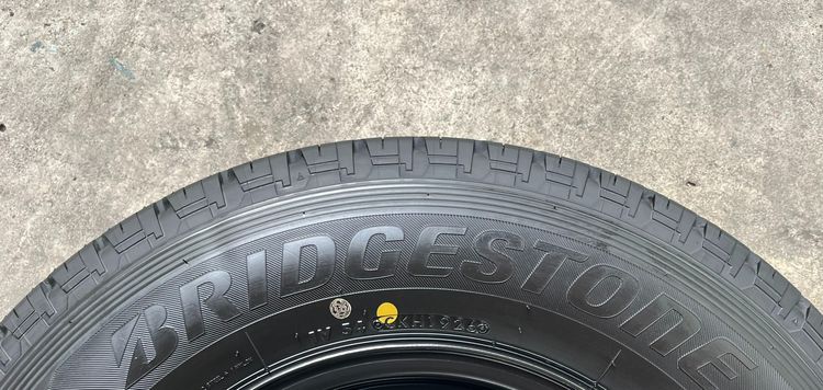 ✨ยางใหม่ป้ายแดง✨195R14 Bridgestone🚩ปี 26🚩เหมาะสำหรับ รถกระบะบรรทุกตัวเตี้ย รูปที่ 2