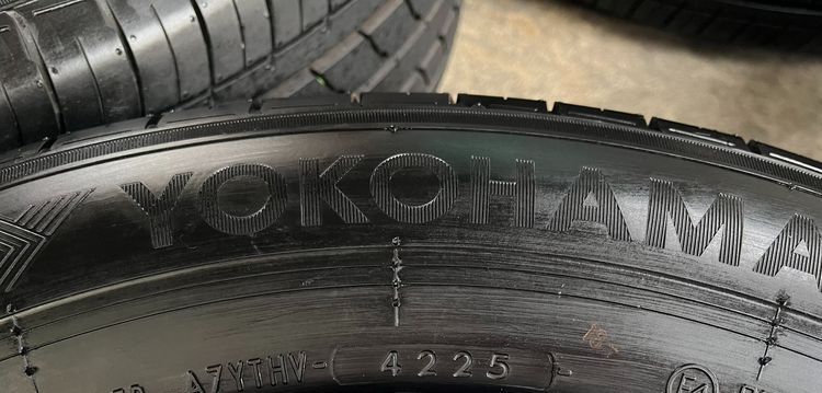 ✨ยางป้ายแดง✨235-65-16 Yokohama💥ปลายปี 25💥🚘ใส่กับ รถตู้ ,รถกระบะตัวเตี้ย ได้เลย รูปที่ 5