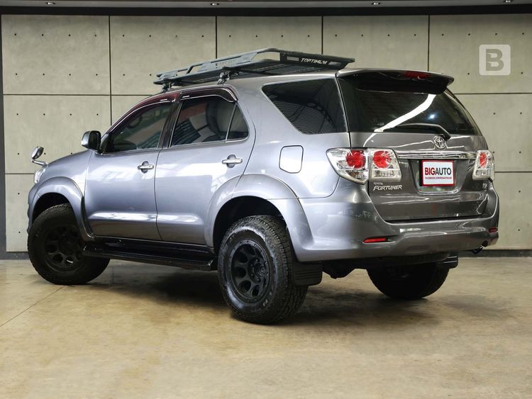 Toyota Fortuner 2006 3.0 G 4WD Utility-car ดีเซล ไม่ติดแก๊ส เกียร์ธรรมดา เทา รูปที่ 3