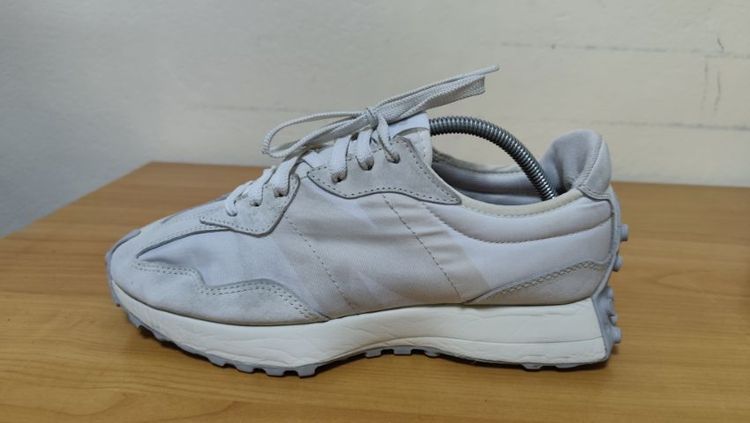 ดำ ผ้าใบ รองเท้าผ้าใบ UK 9.5 | EU 44 | US 10 New Balance 327 44.0 28.0 แท้ มือสอง
