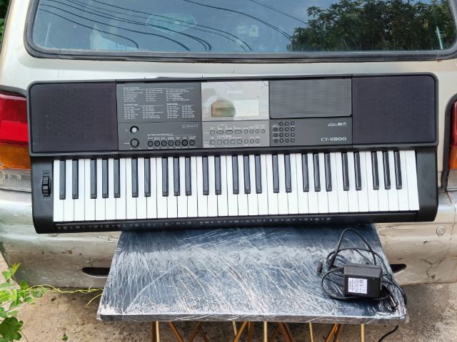 Casio CT-X800 คีย์บอร์ดไฟฟ้า 61 คีย์ 