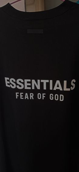 เสื้อยืด Essentials fear of god  รูปที่ 2