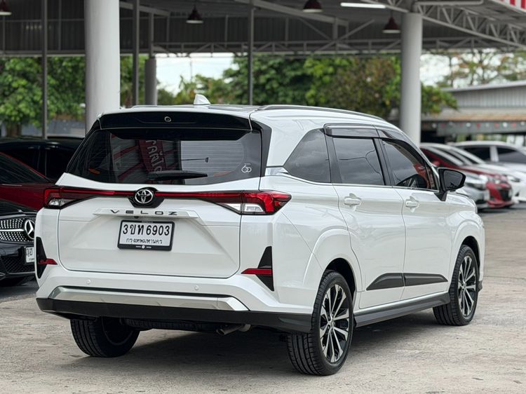 Toyota Veloz 2022 1.5 Premium Utility-car เบนซิน เกียร์อัตโนมัติ ขาว รูปที่ 3