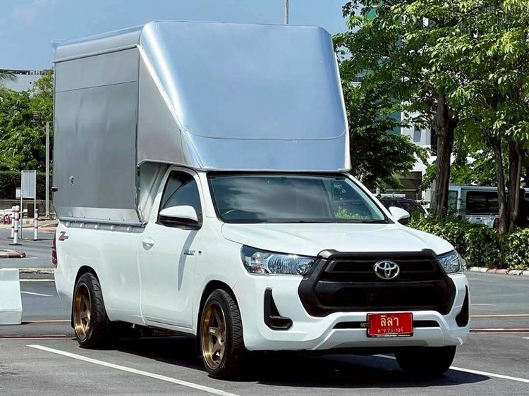 รถ Toyota Hilux Revo 2.4 Entry สี ขาว