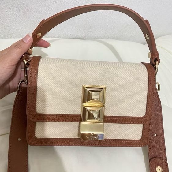 ส่งต่อ กระเป๋า Atreasurebox รุ่น Canvas สี Brown Layer Box Size S 🤎🤍 รูปที่ 3