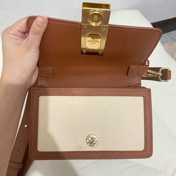 ส่งต่อ กระเป๋า Atreasurebox รุ่น Canvas สี Brown Layer Box Size S 🤎🤍 รูปที่ 6