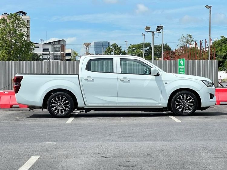 Isuzu D-MAX 2023 1.9 S Pickup ดีเซล ไม่ติดแก๊ส เกียร์ธรรมดา ขาว รูปที่ 3