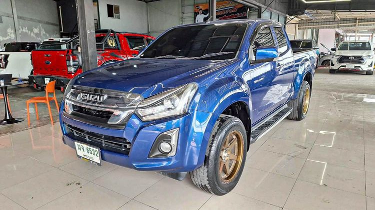 Isuzu D-MAX 2018 1.9 Hi-Lander L Pickup ดีเซล ไม่ติดแก๊ส เกียร์ธรรมดา น้ำเงิน