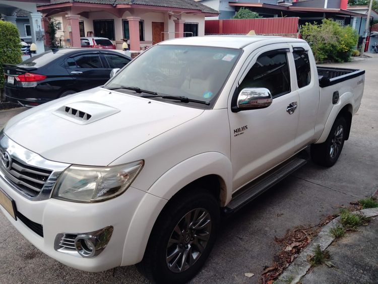 Toyota Hilux Vigo 2015 2.5 Prerunner E Pickup ดีเซล ขาว รูปที่ 4