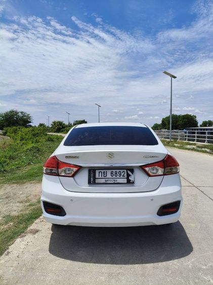 Suzuki Ciaz 2016 1.2 GLX Sedan เบนซิน ไม่ติดแก๊ส เกียร์อัตโนมัติ ขาว รูปที่ 4