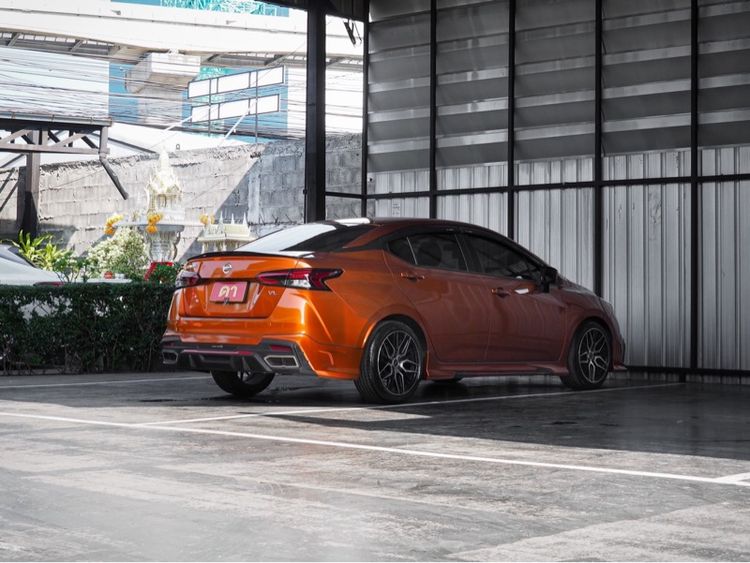 Nissan Almera 2024 1.0L Turbo VL CVT Sedan เบนซิน ไม่ติดแก๊ส เกียร์อัตโนมัติ ส้ม รูปที่ 4