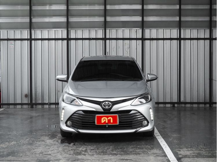 Toyota Vios 2021 1.5 Mid Sedan เบนซิน ไม่ติดแก๊ส เกียร์อัตโนมัติ เทา รูปที่ 3