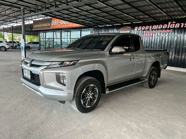 รถ Mitsubishi Triton 2.4 GLS Plus สี เทา