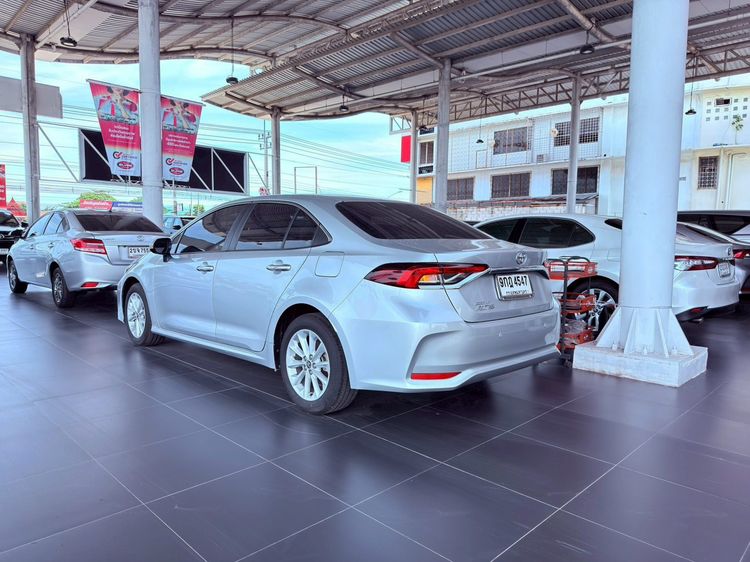 Toyota Altis 2019 1.6 G Sedan ไฮบริด ไม่ติดแก๊ส เกียร์อัตโนมัติ เทา รูปที่ 4