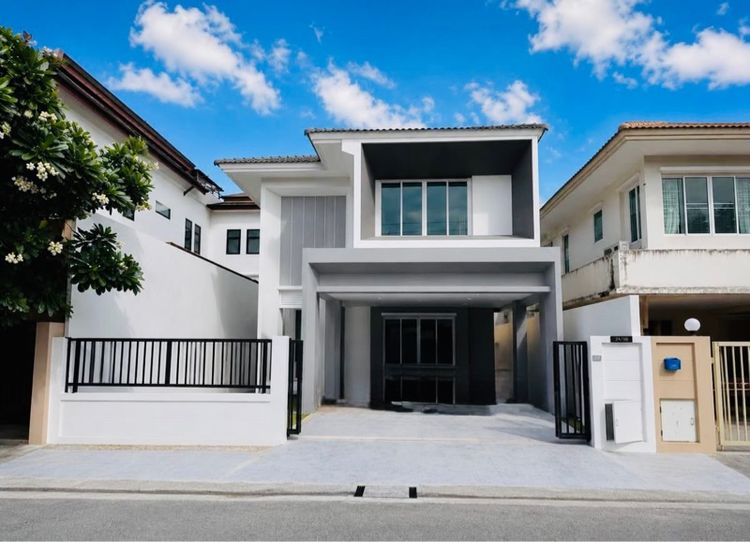 บ้านเดี่ยวหลังใหญ่ ทำเลซอยมิสทีนใกล้รถไฟฟ้า รูปที่ 2