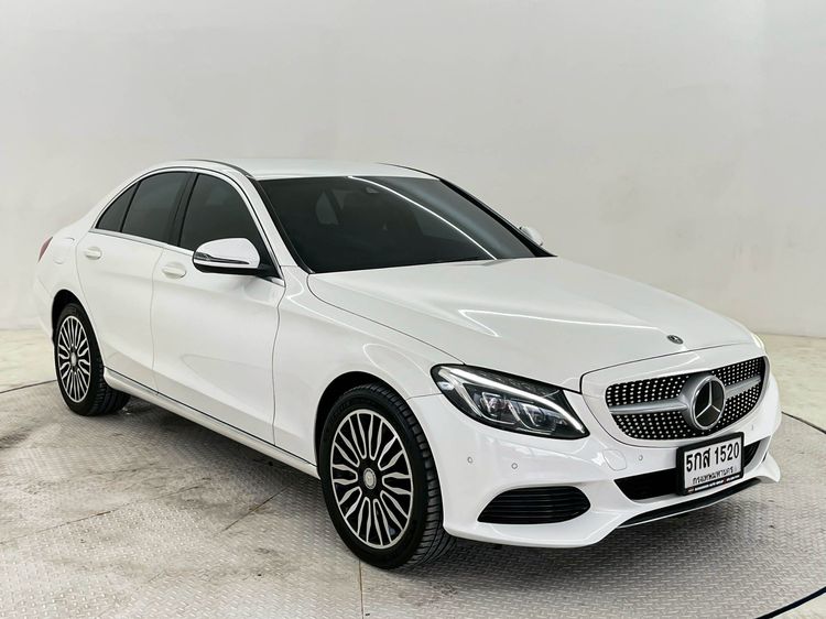 Mercedes-Benz C-Class 2017 C350e Sedan ไฮบริด ไม่ติดแก๊ส เกียร์อัตโนมัติ ขาว รูปที่ 3