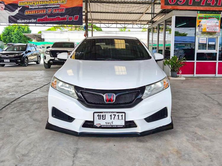 Honda City 2014 1.5 V Plus i-VTEC Sedan เบนซิน ไม่ติดแก๊ส เกียร์อัตโนมัติ ขาว รูปที่ 2