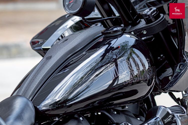 Harley Davidson LowRider S117 ปี2022 มือเดียว วิ่ง1,800Mi แต่งครบ รูปที่ 14