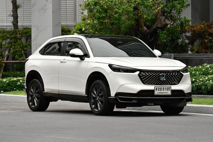 Honda HR-V 2023 1.5 e:HEV RS Utility-car ไฮบริด ไม่ติดแก๊ส เกียร์อัตโนมัติ ขาว รูปที่ 2