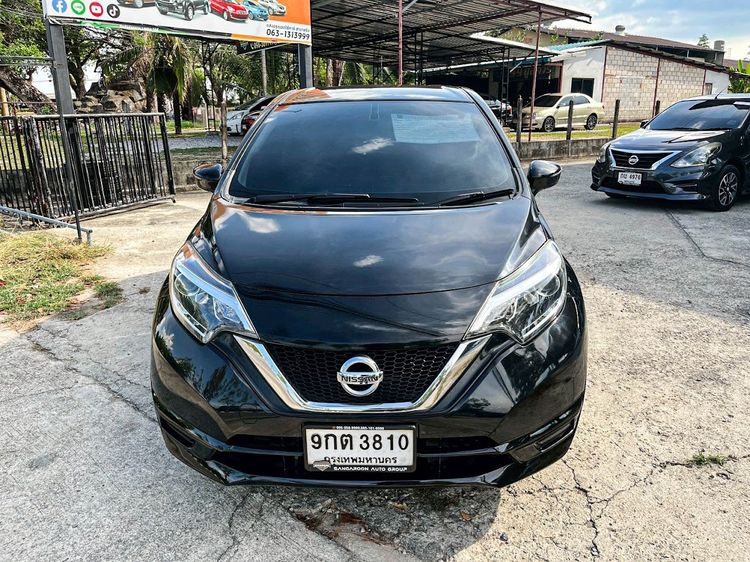Nissan Note 2018 1.2 V Sedan เบนซิน ไม่ติดแก๊ส เกียร์อัตโนมัติ ดำ รูปที่ 2