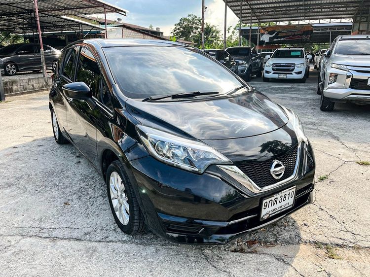 Nissan Note 2018 1.2 V Sedan เบนซิน ไม่ติดแก๊ส เกียร์อัตโนมัติ ดำ รูปที่ 3