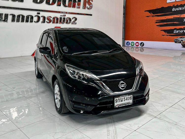 Nissan Note 2017 1.2 V Sedan เบนซิน ไม่ติดแก๊ส เกียร์อัตโนมัติ ดำ รูปที่ 3