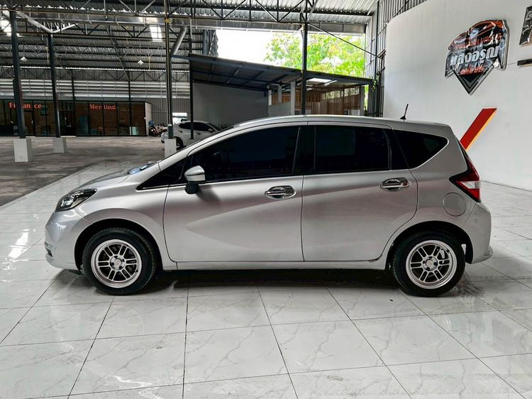 Nissan Note 2019 1.2 V Sedan เบนซิน ไม่ติดแก๊ส เกียร์อัตโนมัติ บรอนซ์เงิน รูปที่ 4