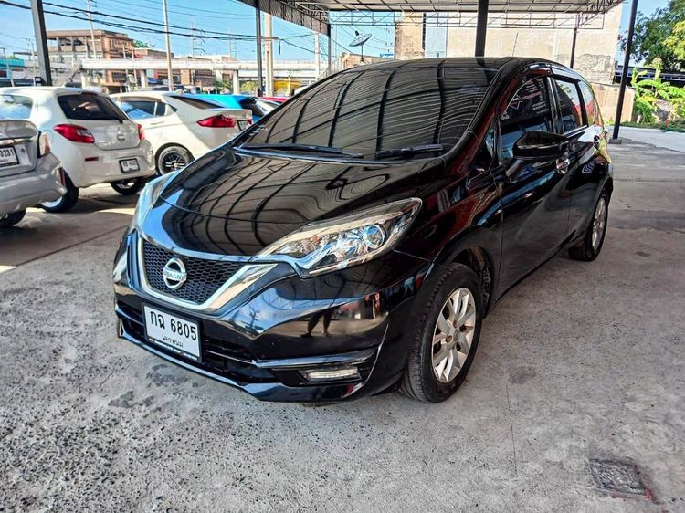รถ Nissan Note 1.2 V สี ดำ