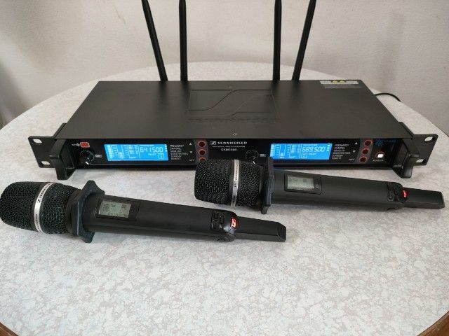 Wireless microphone SKM9000