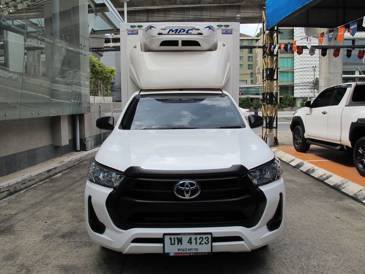 Toyota Hilux Revo 2025 2.4 Entry Van ดีเซล ไม่ติดแก๊ส เกียร์ธรรมดา ขาว รูปที่ 3
