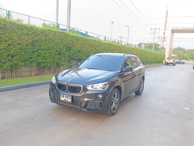 BMW X1 2019 2.0 sDrive20d M Sport Sedan ดีเซล ไม่ติดแก๊ส เกียร์อัตโนมัติ ดำ รูปที่ 3