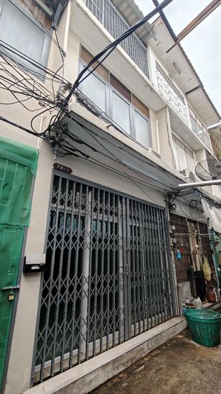 2 ห้องนอน 2 ห้องน้ำ ตึกแถว แถวคลองถมถนนวรจักร Newly Renovated 3-Storey Townhouse near China Town