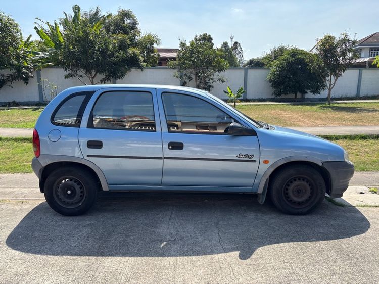 รถ Opel Corsa 1.4 Swing สี ฟ้า