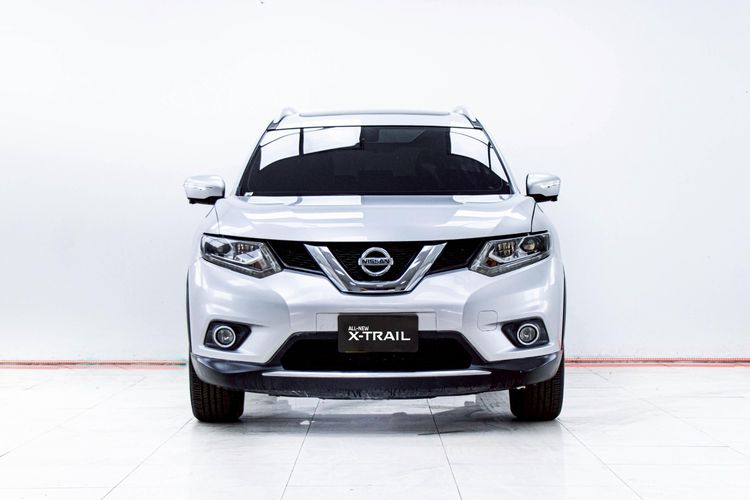 Nissan X-Trail 2015 2.5 V 4WD Utility-car เบนซิน ไม่ติดแก๊ส เกียร์อัตโนมัติ เทา รูปที่ 4