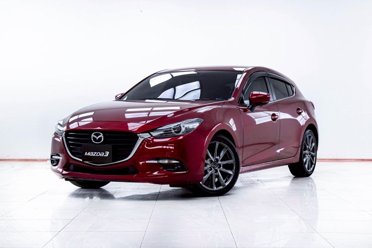Mazda Mazda3 2019 2.0 S Sports Sedan เบนซิน ไม่ติดแก๊ส เกียร์อัตโนมัติ แดง