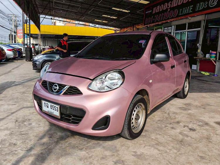 รถ Nissan March 1.2 S สี ชมพู
