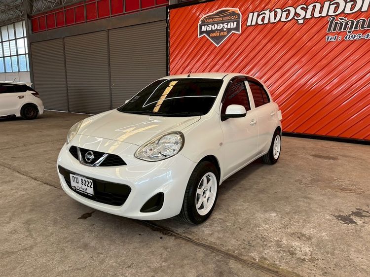 รถ Nissan March 1.2 E สี ขาว