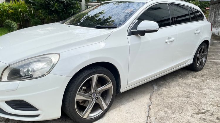 Volvo V60 2013 1.6 Drive Van เบนซิน ไม่ติดแก๊ส เกียร์อัตโนมัติ ขาว รูปที่ 2